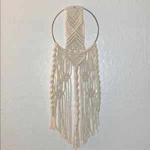 Macrame rind wall decor
